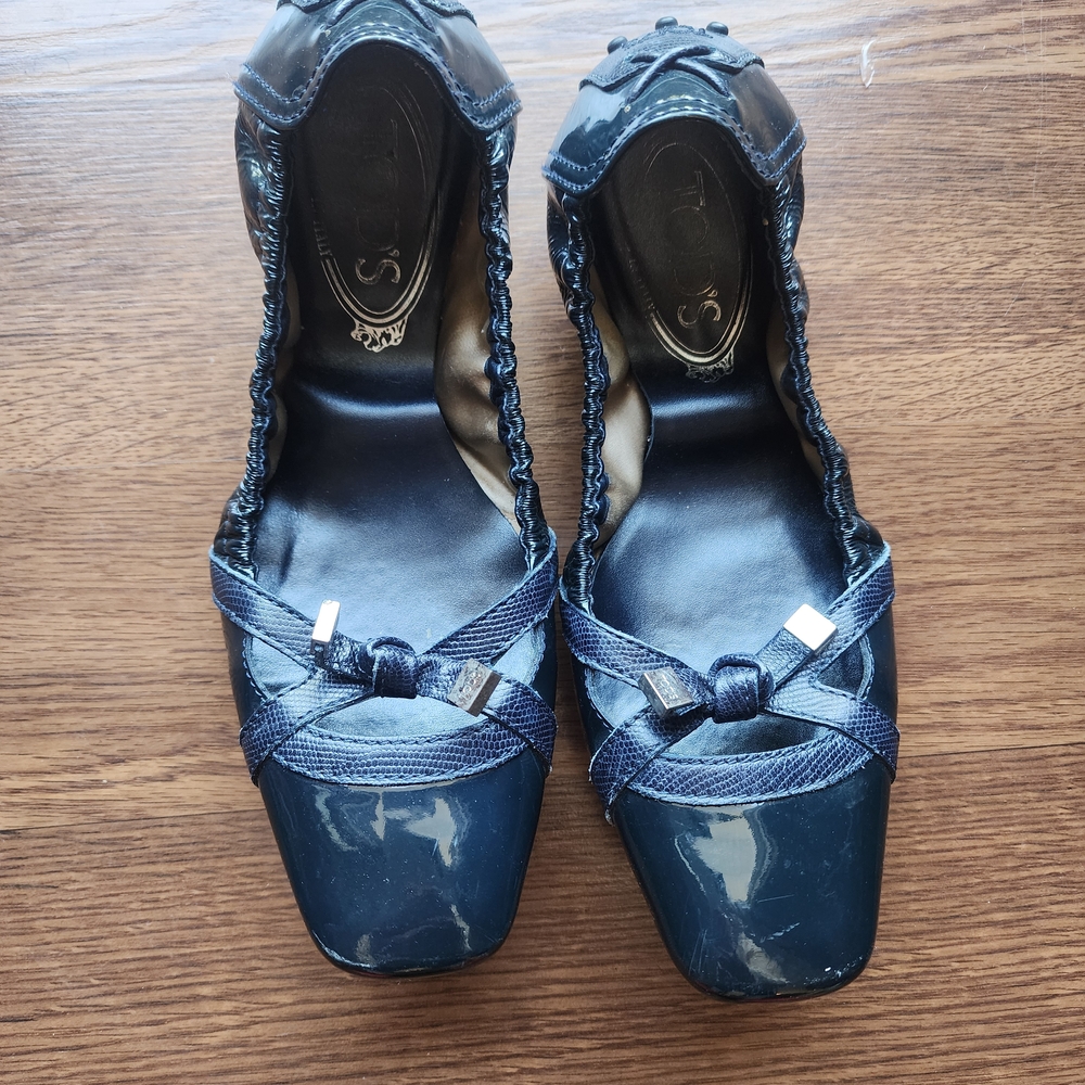 Tod's Navy Patent Leather Flats with Bow